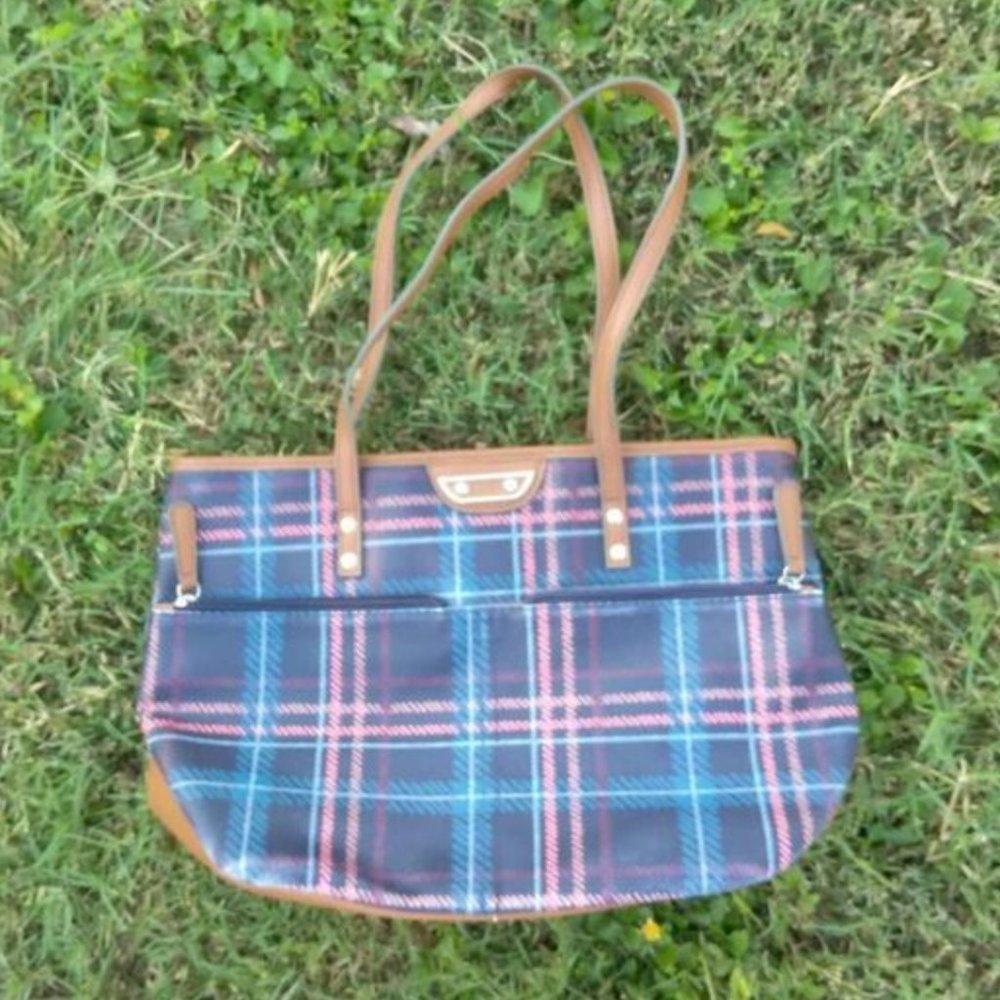 Six Pocket Handbag Woman's Plaid